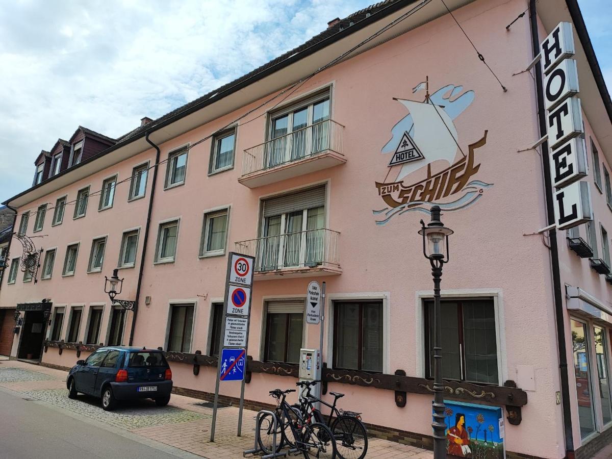 Hotel Schiff 拉施塔特 外观 照片
